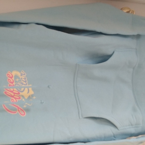 Sold Out -NWT Jeffree Star Princess Hoodie - Picture 5 of 10